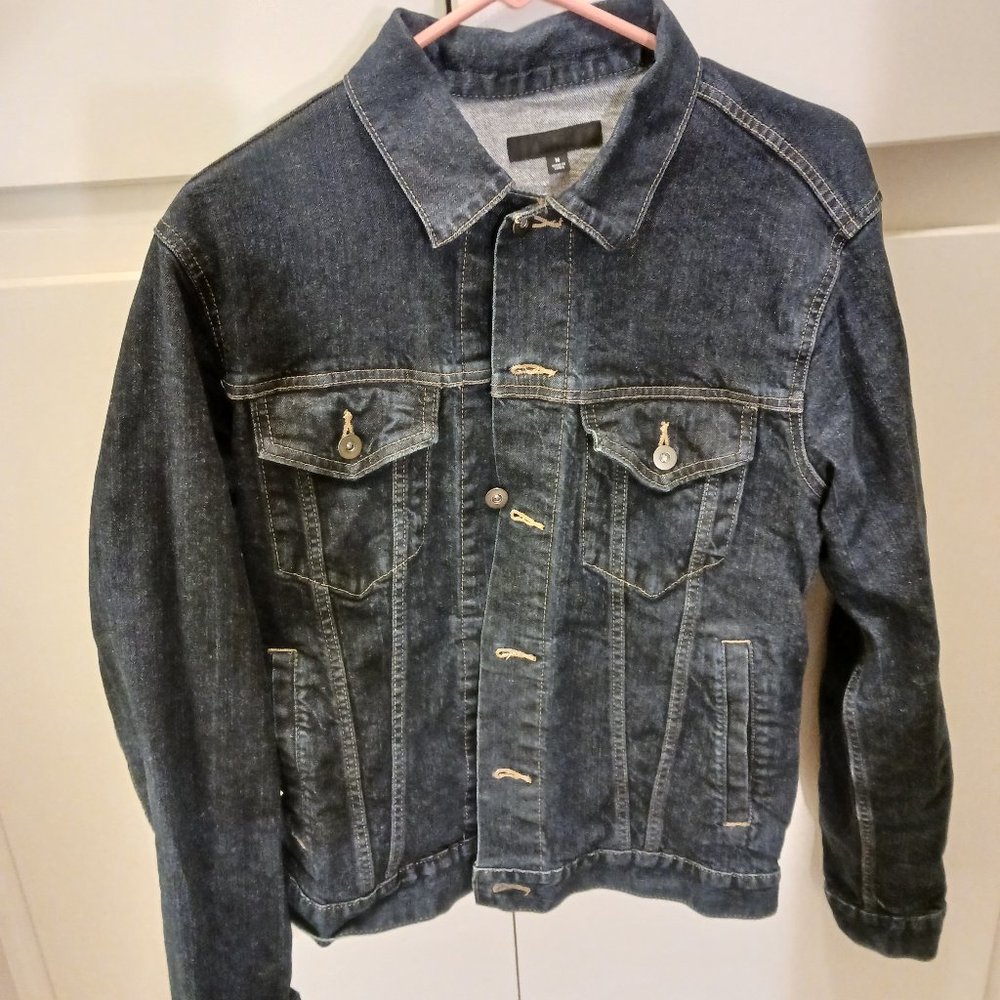 Uniqlo Dark Wash Denim Jacket
